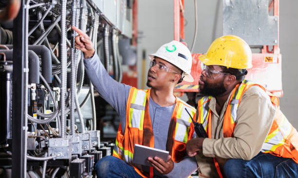 Best Industrial Electrical Services  in Lake Oswego, OR